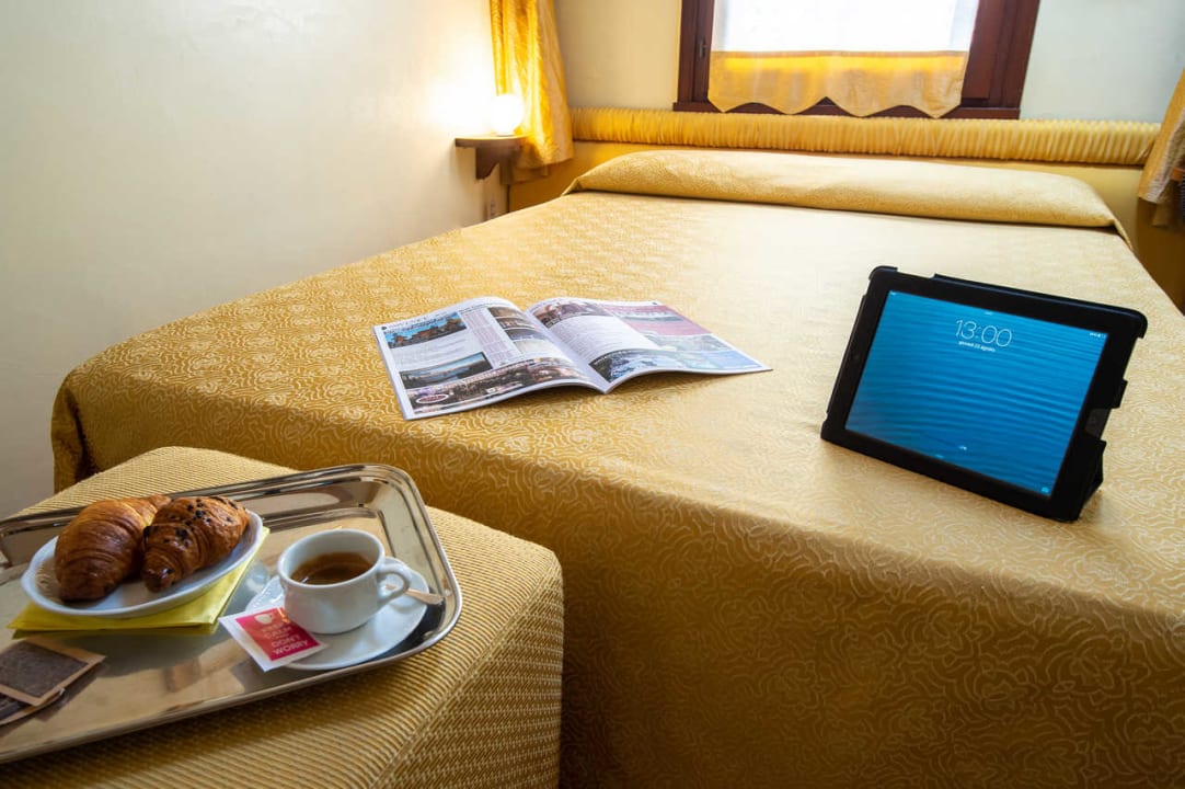 Zimmer Hotel Mercurio