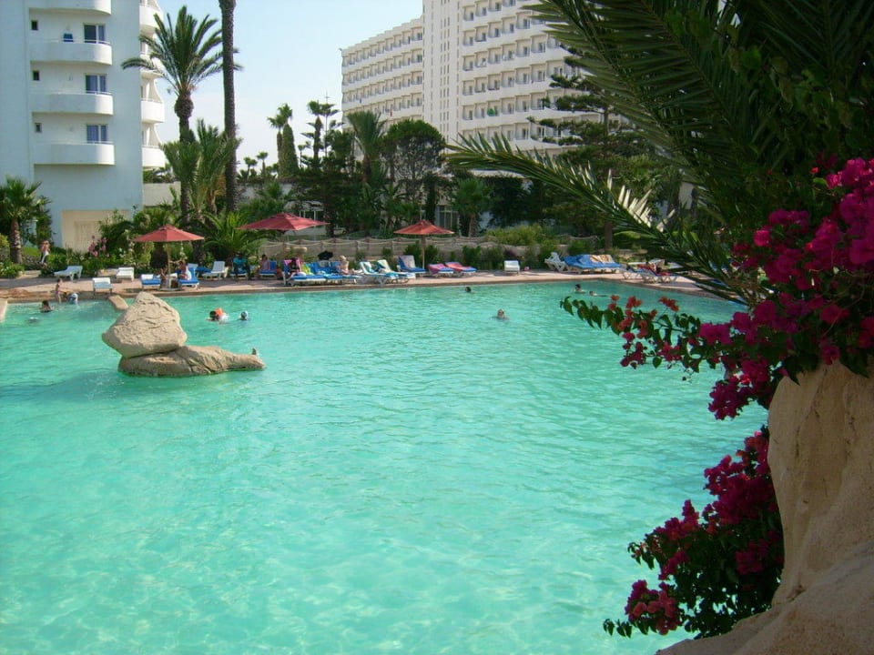 Mittlerer Pool Sahara Beach Aquapark & Resort