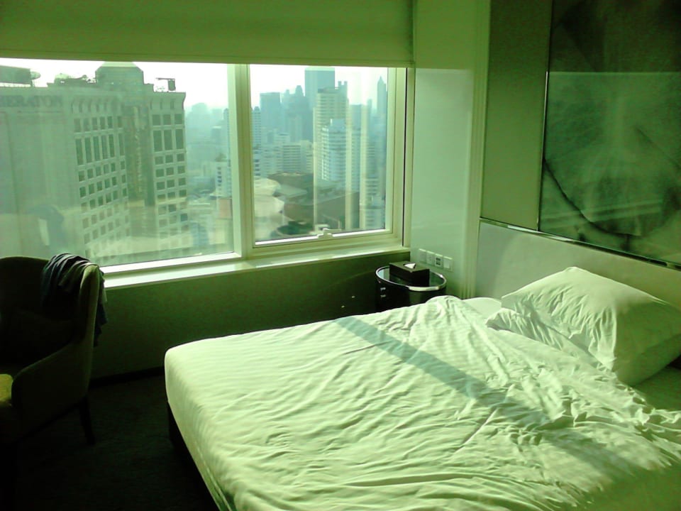 Schlafbereich Grande Centre Point Hotel Terminal 21