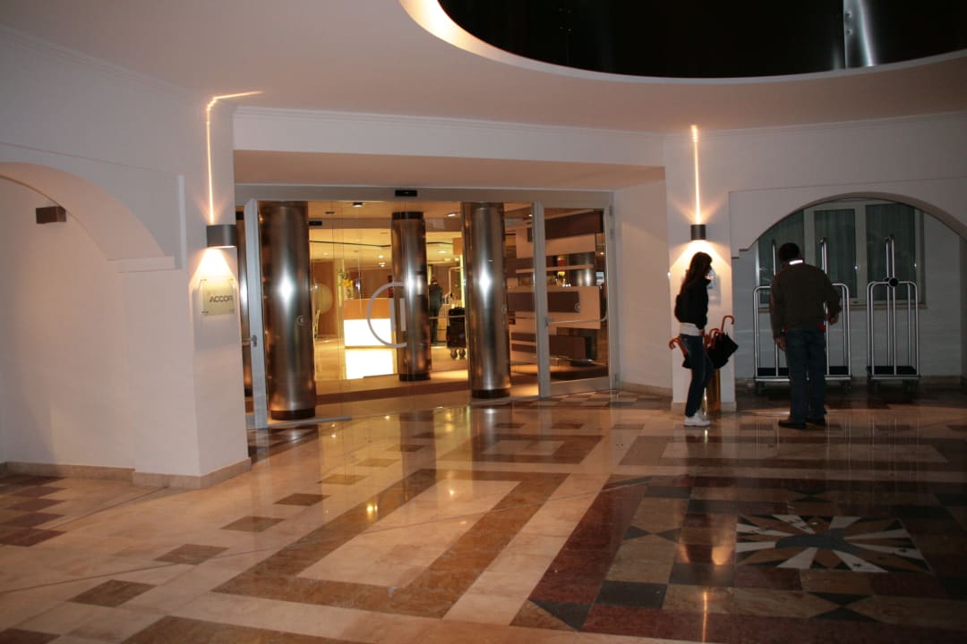 Schöner Eingang Almar Timi Ama Resort & Spa