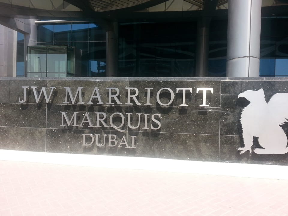 Eingang JW Marriott Marquis Hotel Dubai