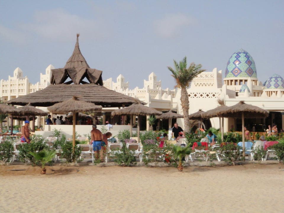 Teil der Poollandschaft Hotel Riu Karamboa