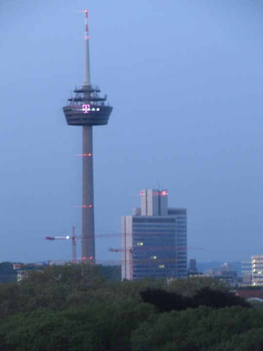 Ausblick von Zimmer 821 AMERON Köln Hotel Regent