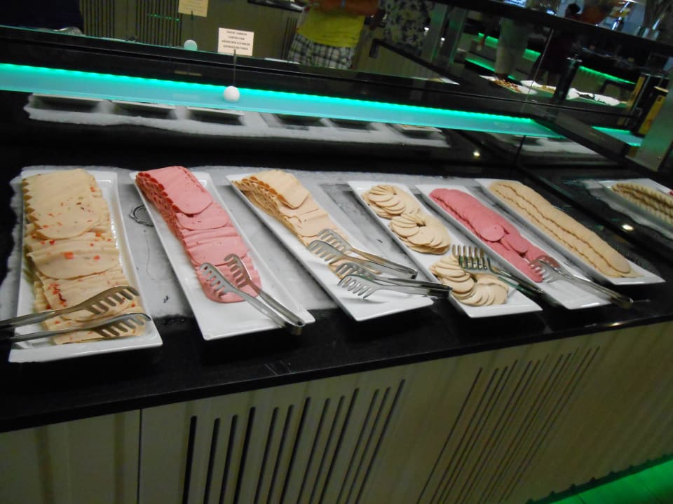 Ein Teil des Buffets Paloma Oceana