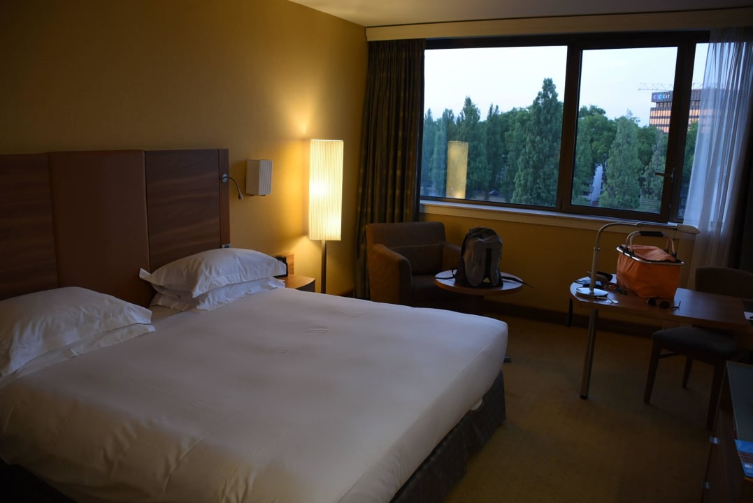 Standartzimmer Hilton Strasbourg