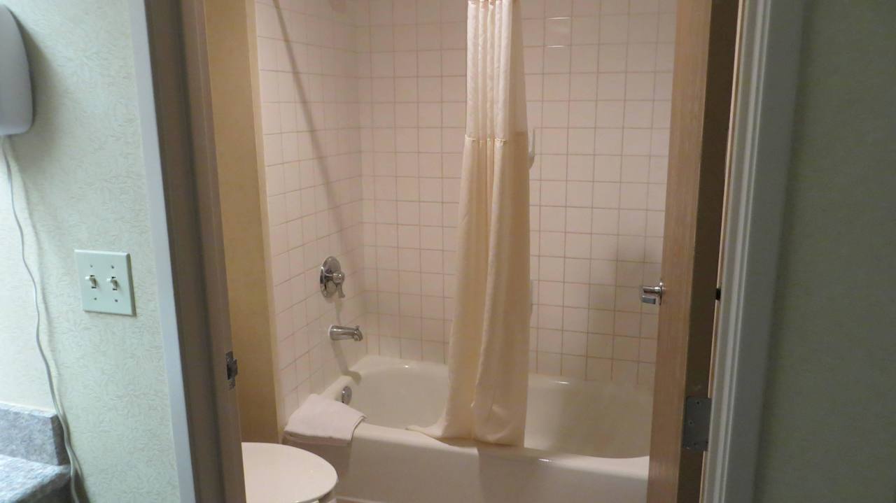 Dusche - sauber Clarion Inn Blythe