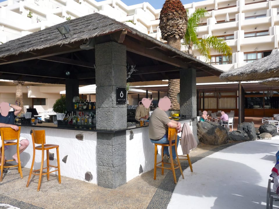 Poolbar Paradisus by Meliá Salinas Lanzarote