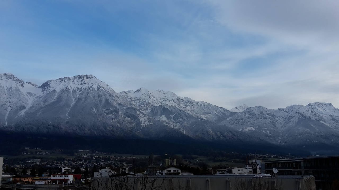 Ausblick vom Balkon Alphotel Innsbruck