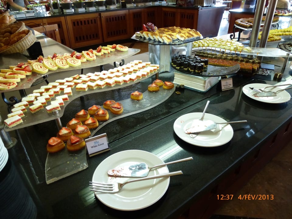 Une partie des desserts Jaz Grand Marsa