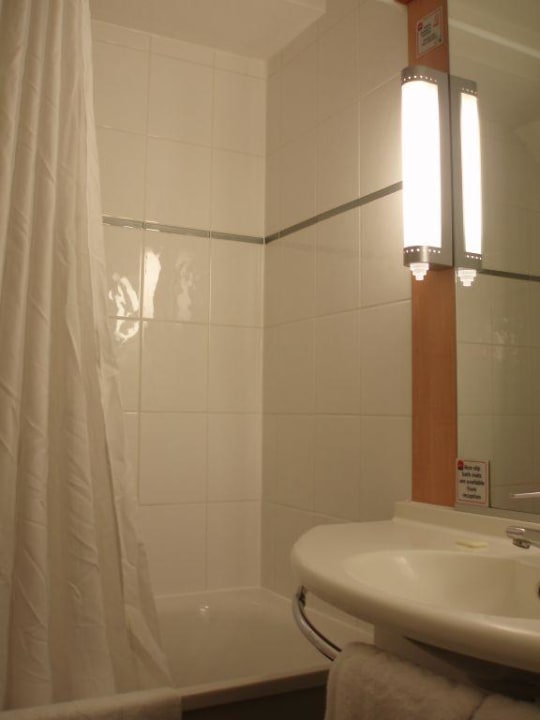 Bad Ibis London Heathrow Airport