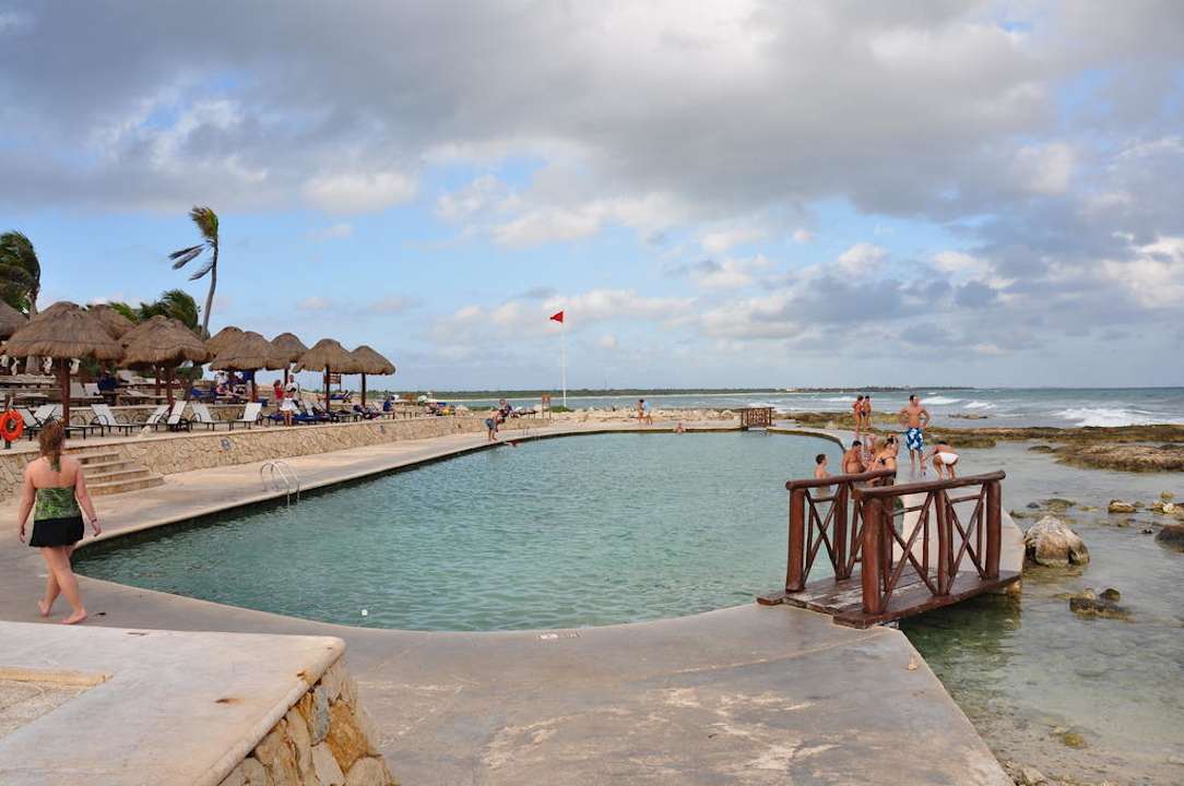 Salzwasserpool Grand Palladium Select White Sand Resort & Spa