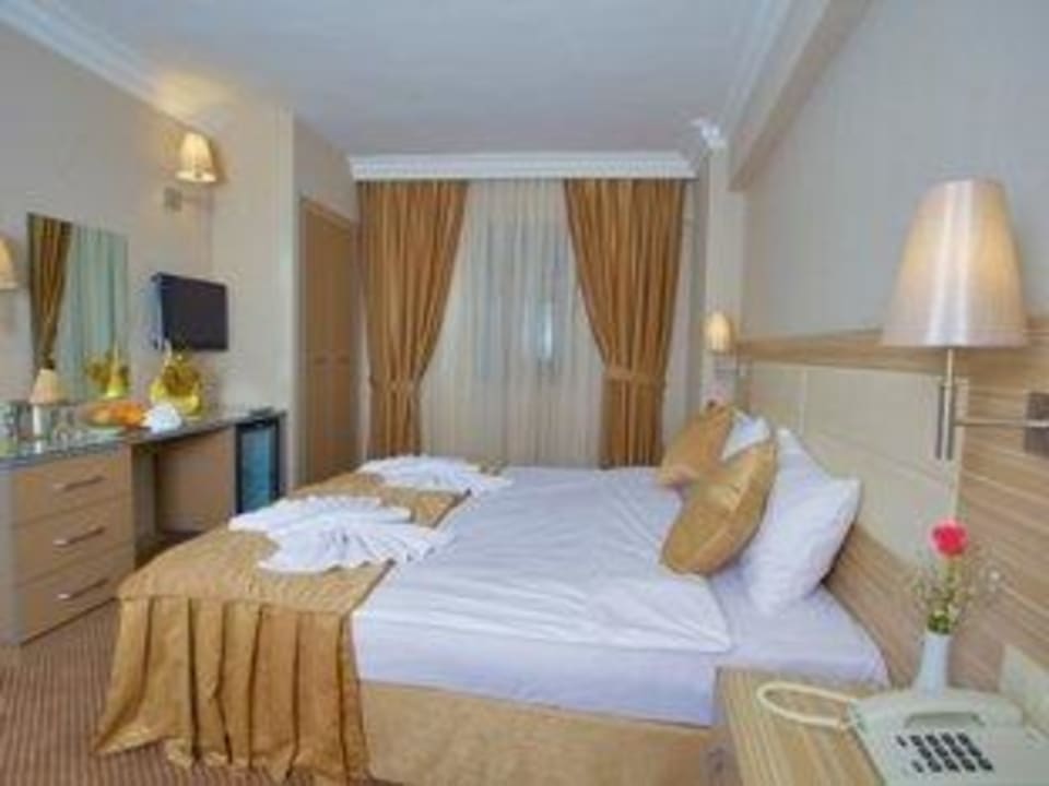 Double Room Hotel Grand Emin