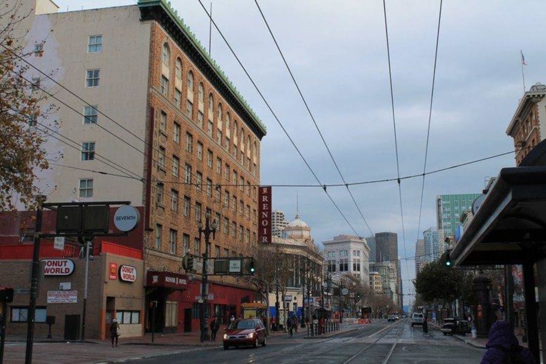 The street San Francisco Proper Hotel