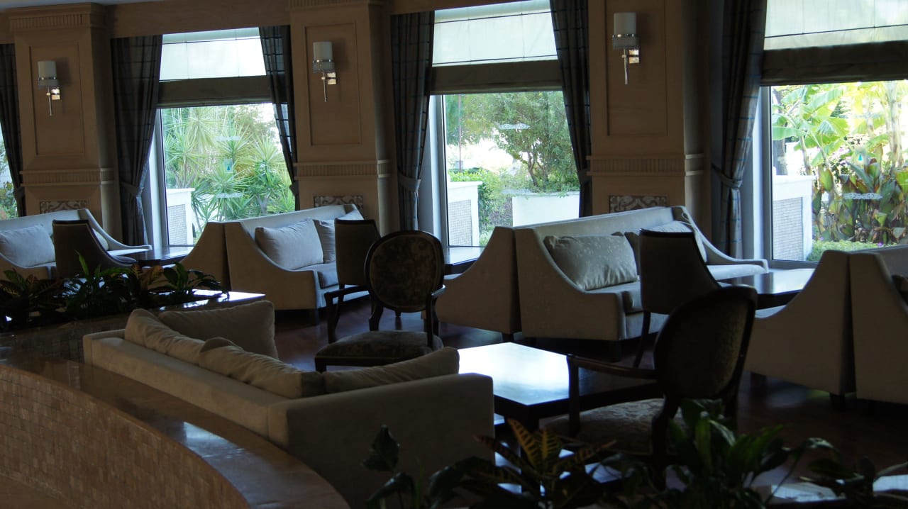 Empfang Alba Queen Hotel