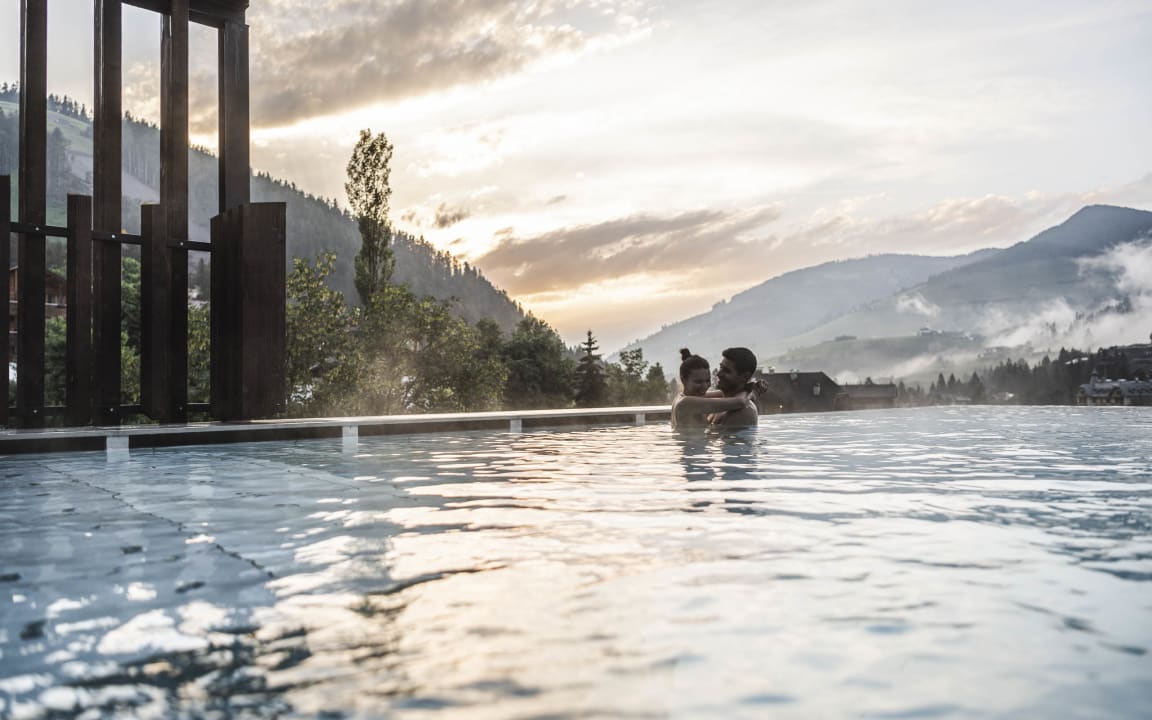 Pool Stoa - Elegant & Romantic Guest House - Adults Only