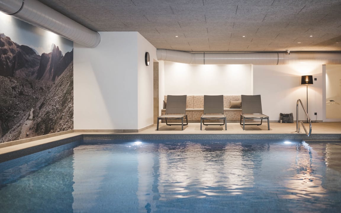 Pool Hotel Schölzhorn