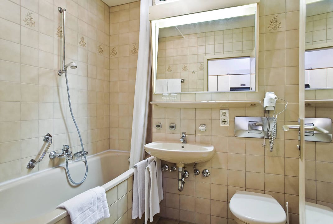 Badezimmer Appartementhaus Thermenhof