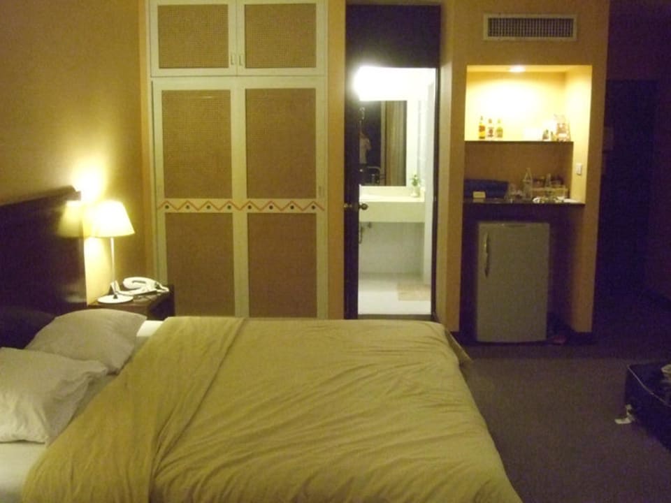 Innenansicht Zimmer  Hotel Tropicana Pattaya