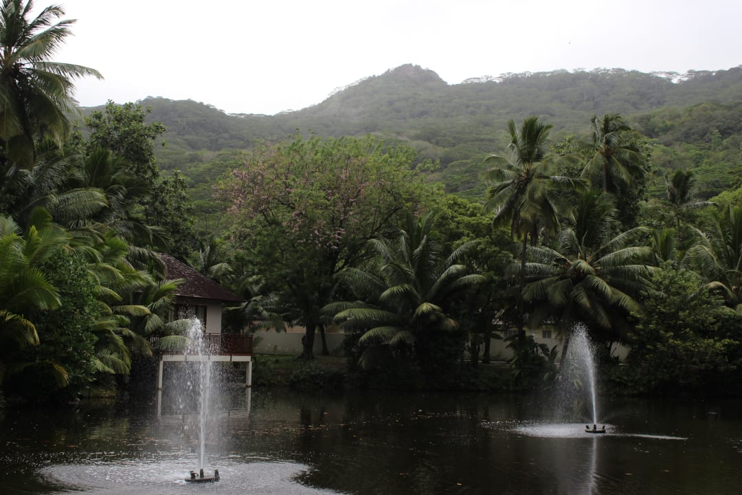 Gartenanlage Hilton Seychelles Labriz Resort & Spa
