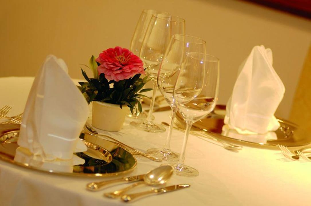 Restaurant/Buffet Hotel Alexander