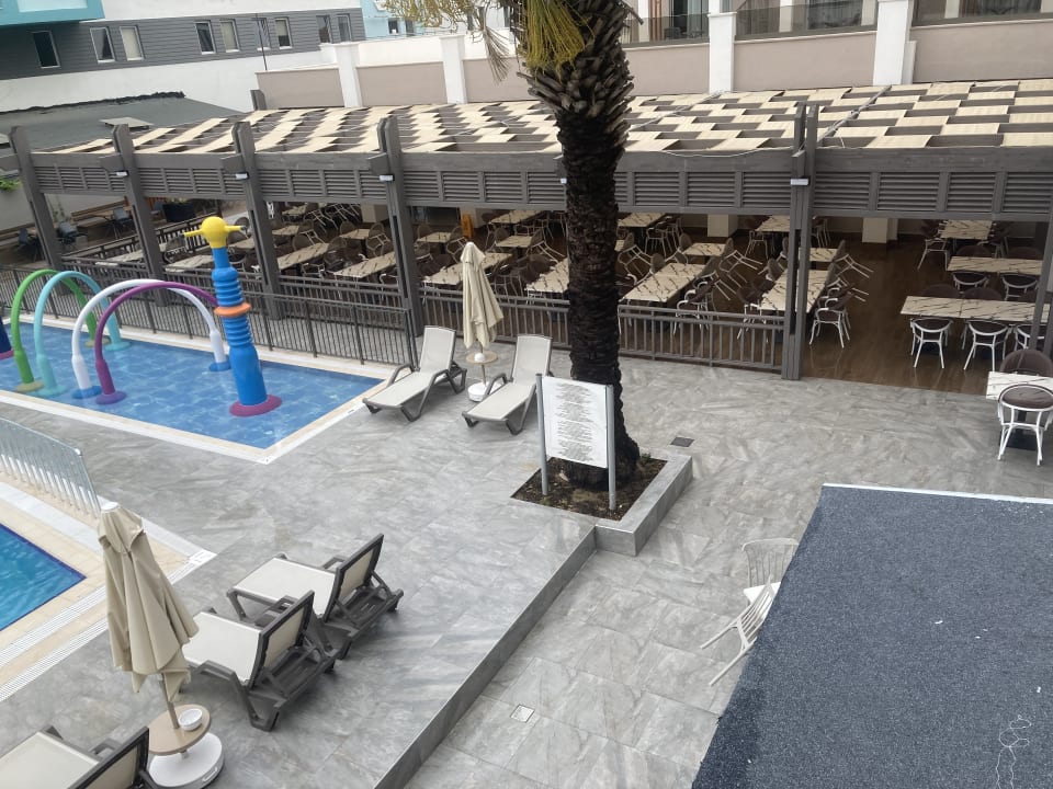 Ausblick Side Story Resort & Spa