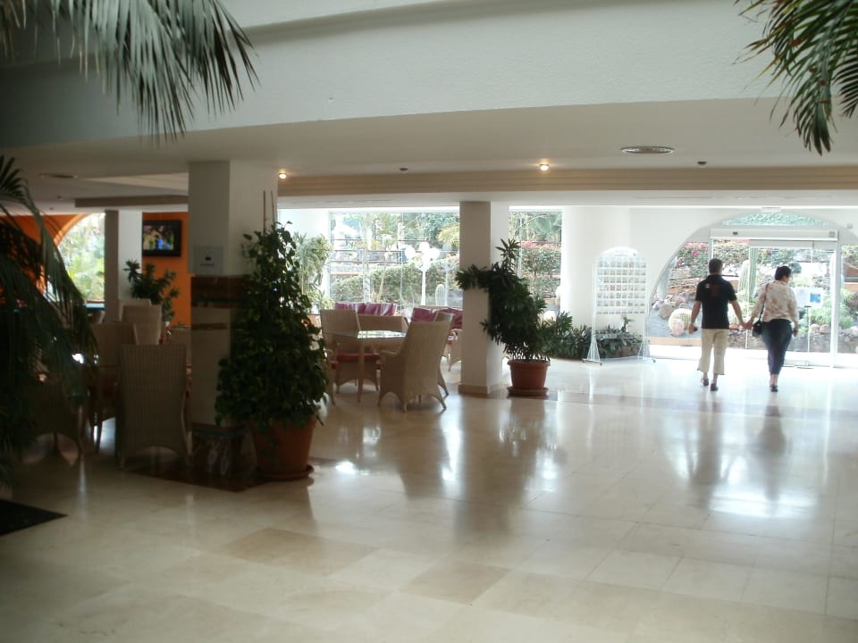 Lobby IFA Villas Altamarena