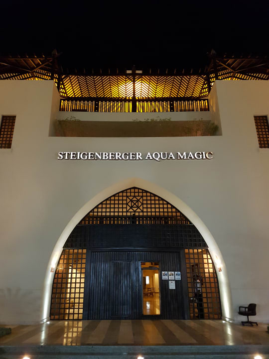 Lobby Steigenberger Aqua Magic