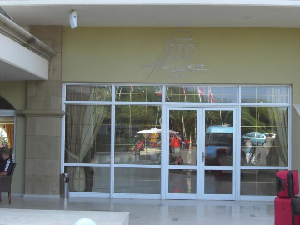 Eingang Hotel Kalithea Horizon Royal