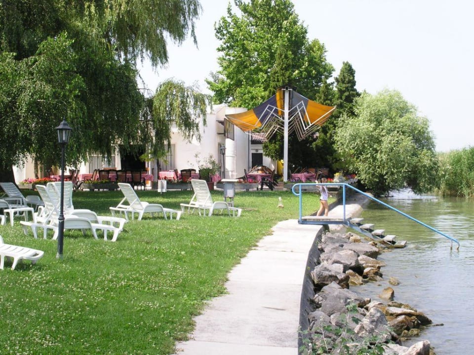 Strand Hotel Bungalow Park