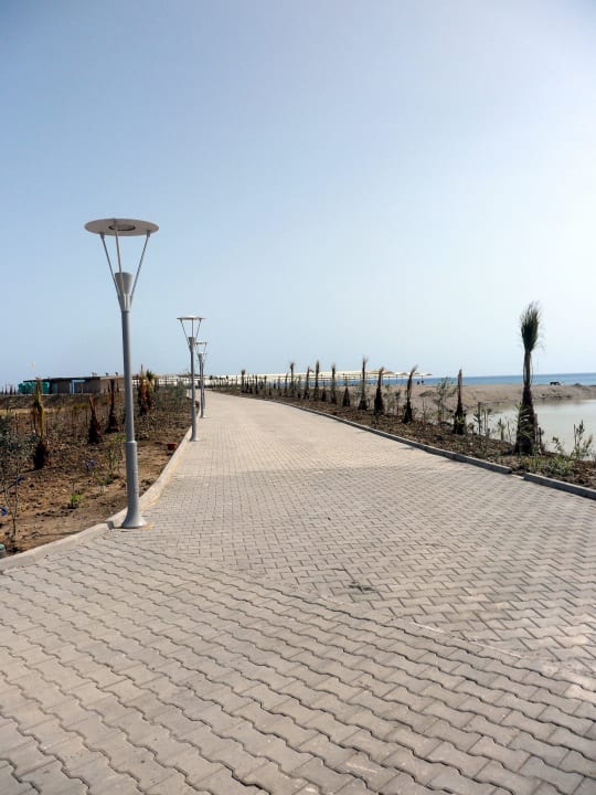 Strandweg Sunmelia Beach Resort
