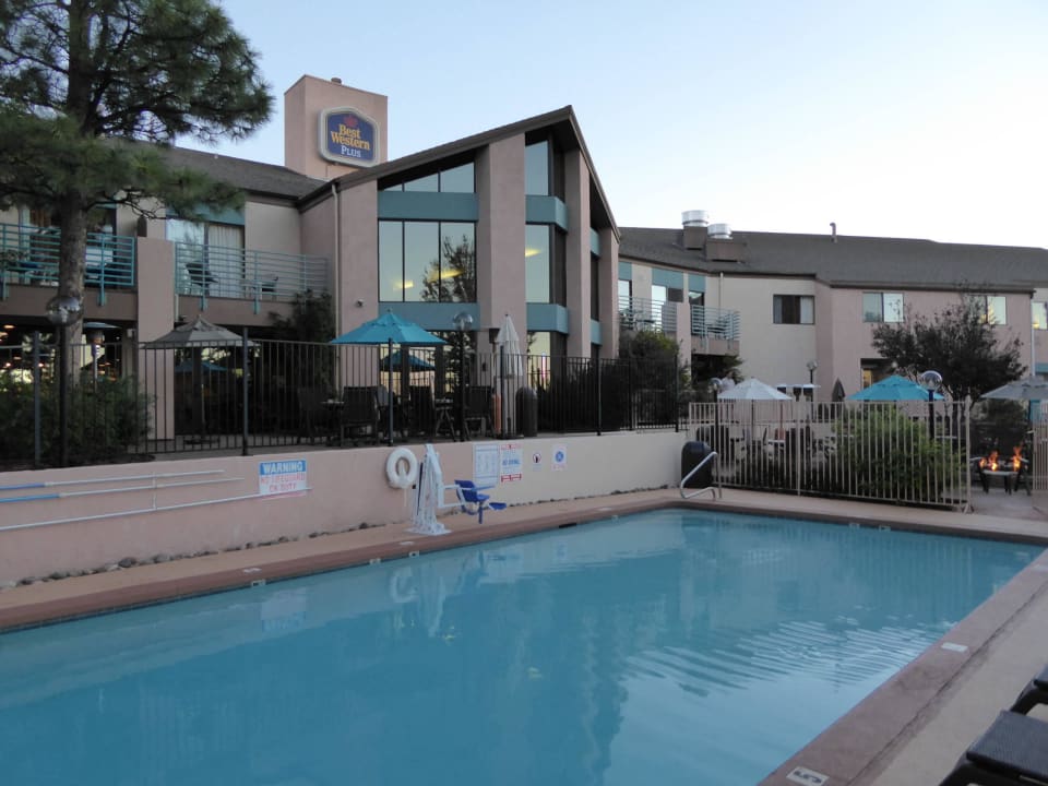 Pool Best Western Plus Hotel Inn of Williams