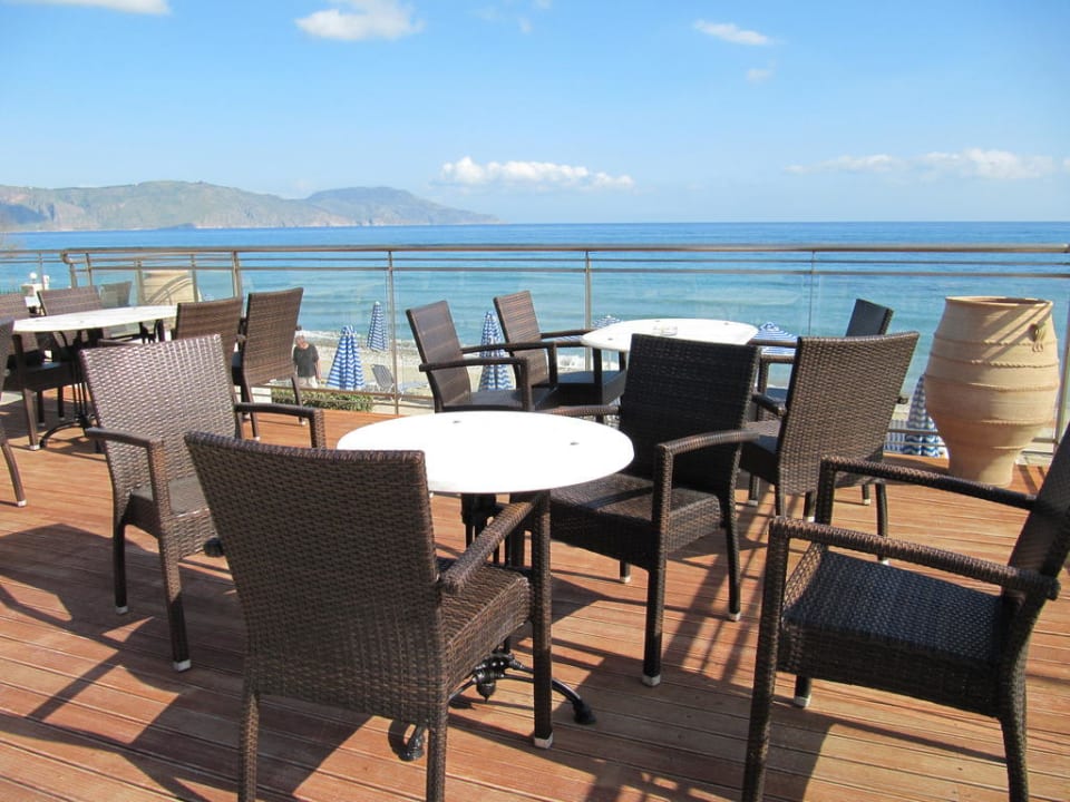 Tolle Aussicht Hydramis Palace Beach Resort