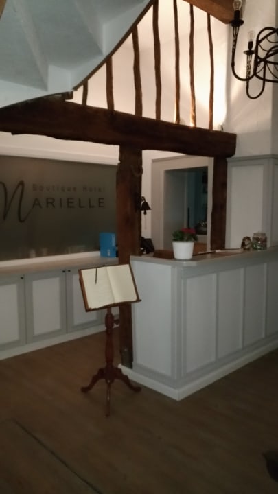 Lobby Boutique Hotel Marielle