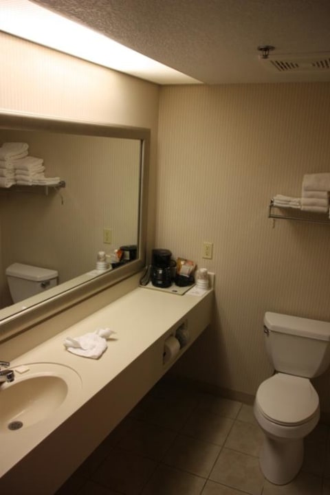 Badezimmer Magnuson Grand Hotel Lakefront