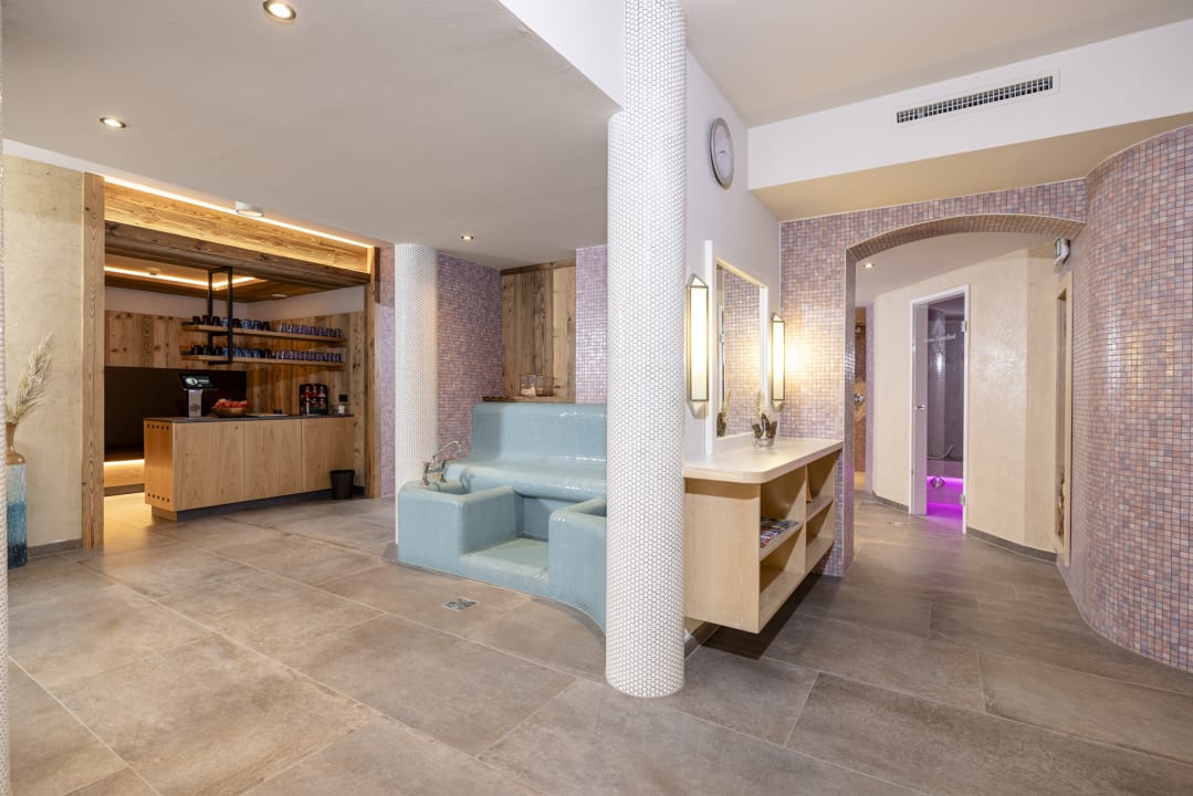 Sport & Freizeit VALARA Alpine Art Hotel