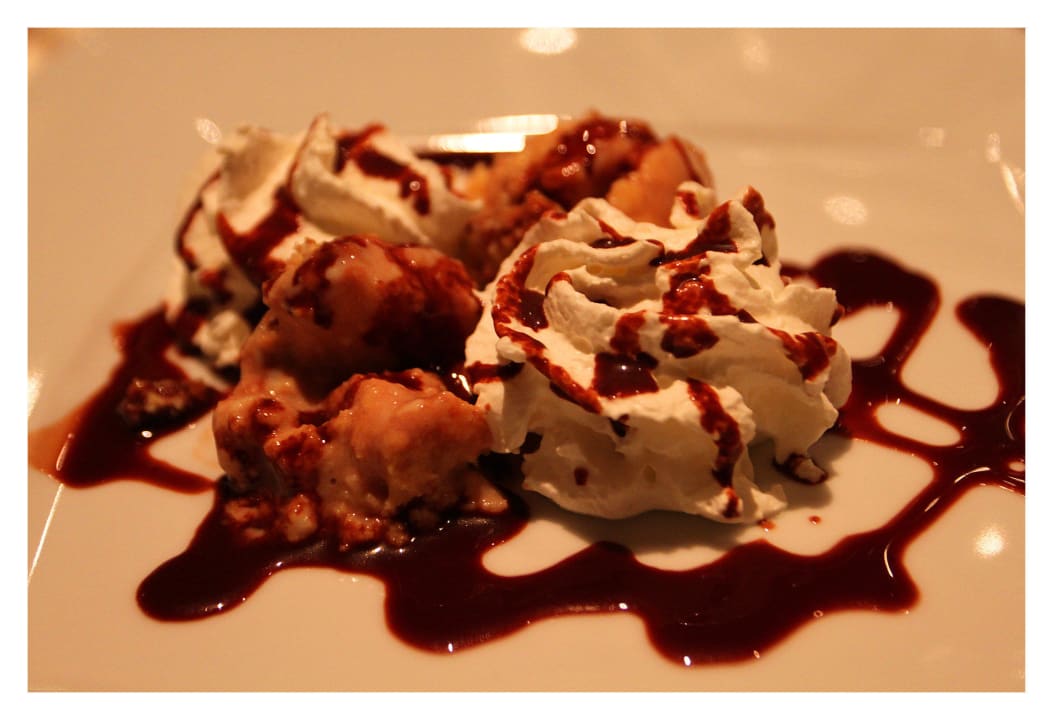 Nachspeise des Abendmenus Berghotel Holzer