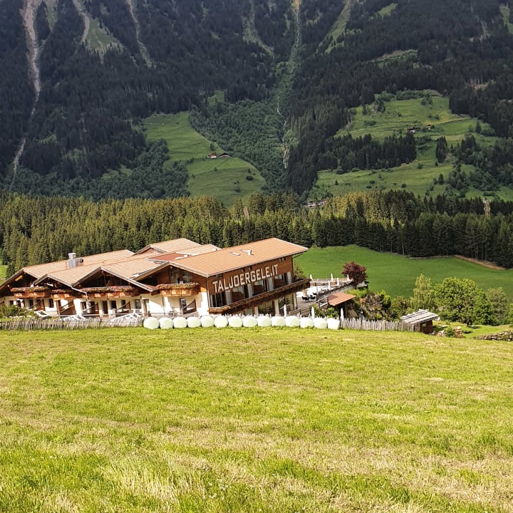 Außenansicht Panorama Resort Taljörgele