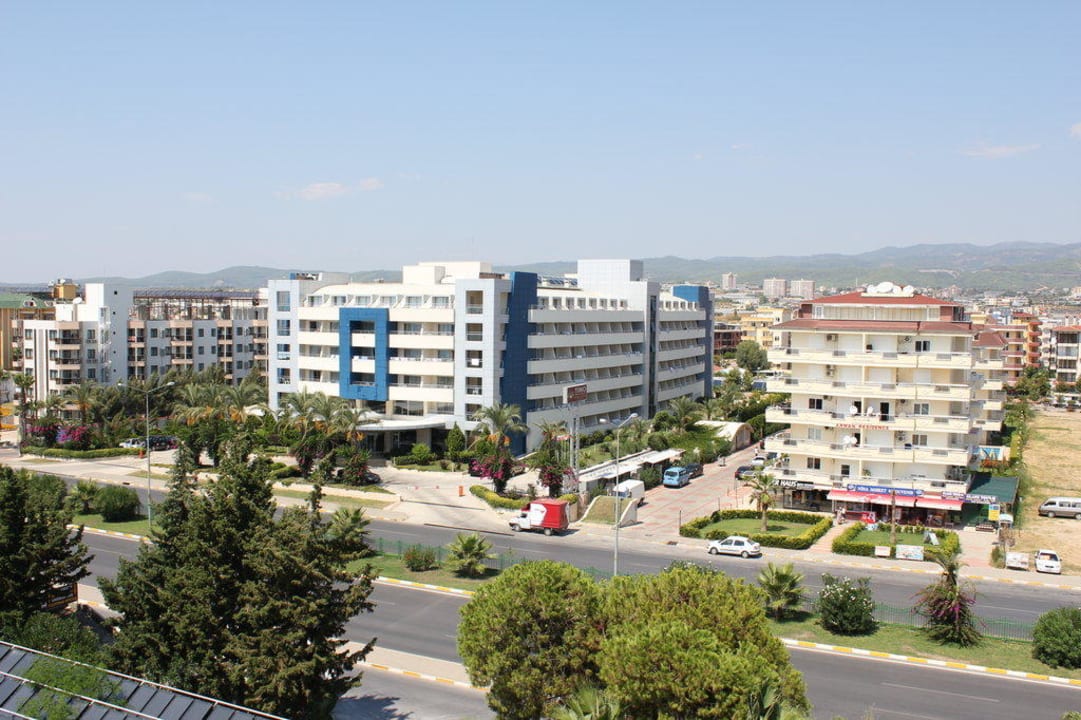 Ausblick vom 6.Stock Club Turtas Beach Hotel