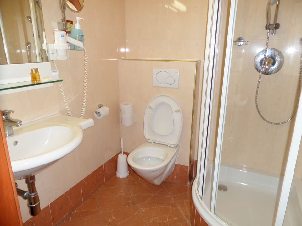 Badezimmer Wellnesshotel Allmer