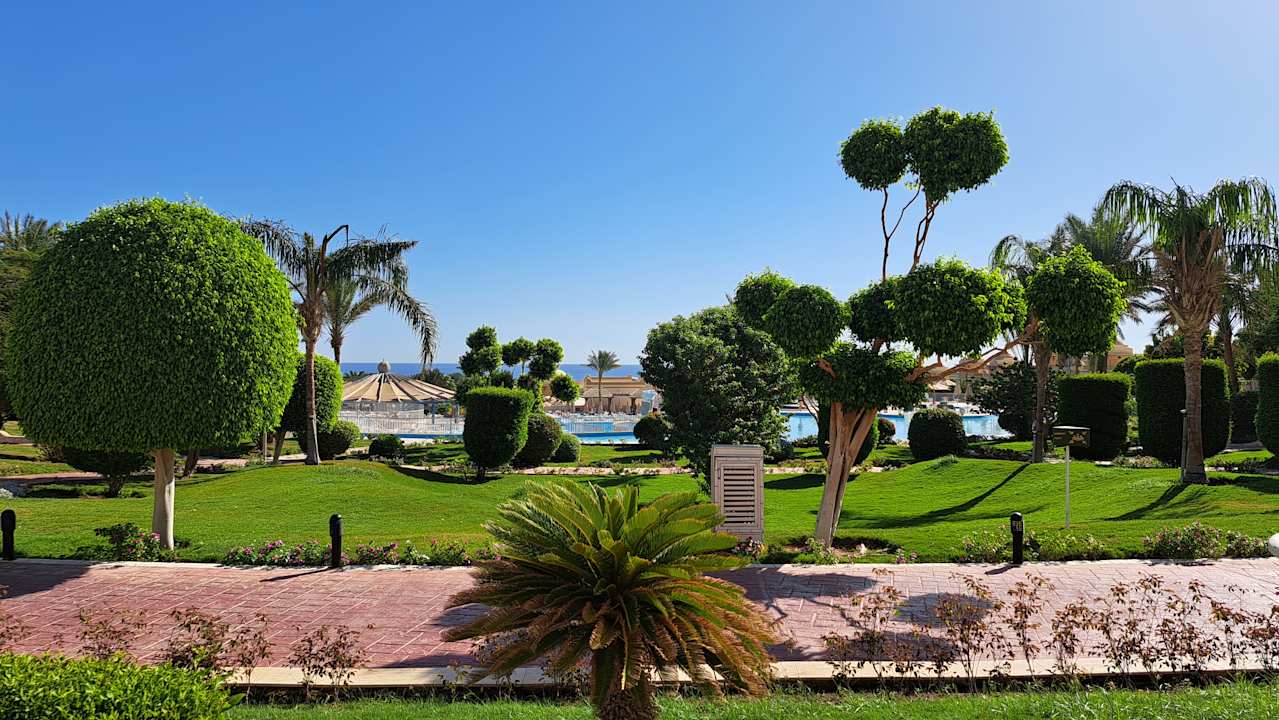 Gartenanlage Serenity Alpha Beach