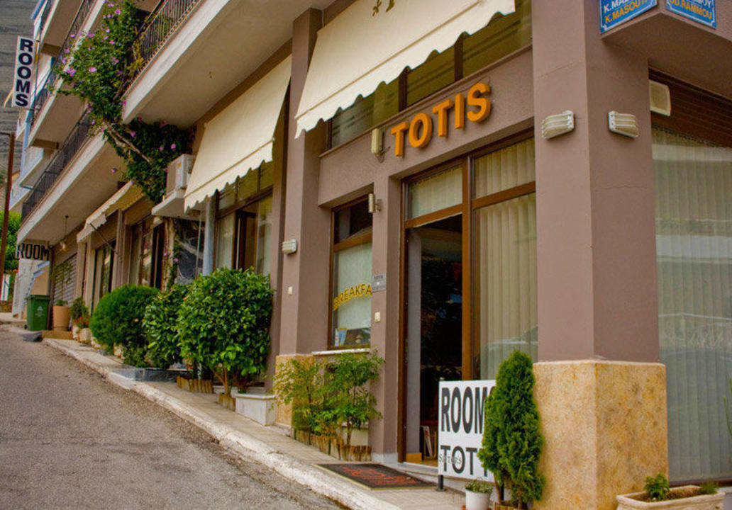 Exterior view Toti Boutique Rooms