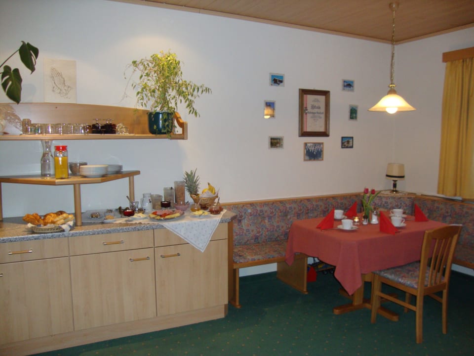 Reichhaltiges Vital-Frühstücksbuffet Lehenriedl Chalets & Appartements