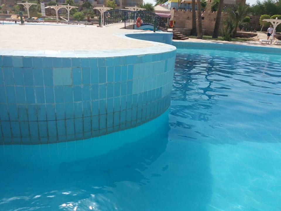 Pool Pensée Royal Garden Beach Resort