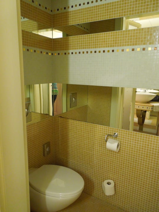 Eines der 2 WC`s Mamaison Hotel Riverside Prague