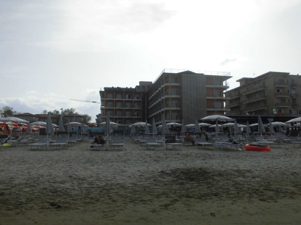 Außenansicht Hotel Adria Beach Club