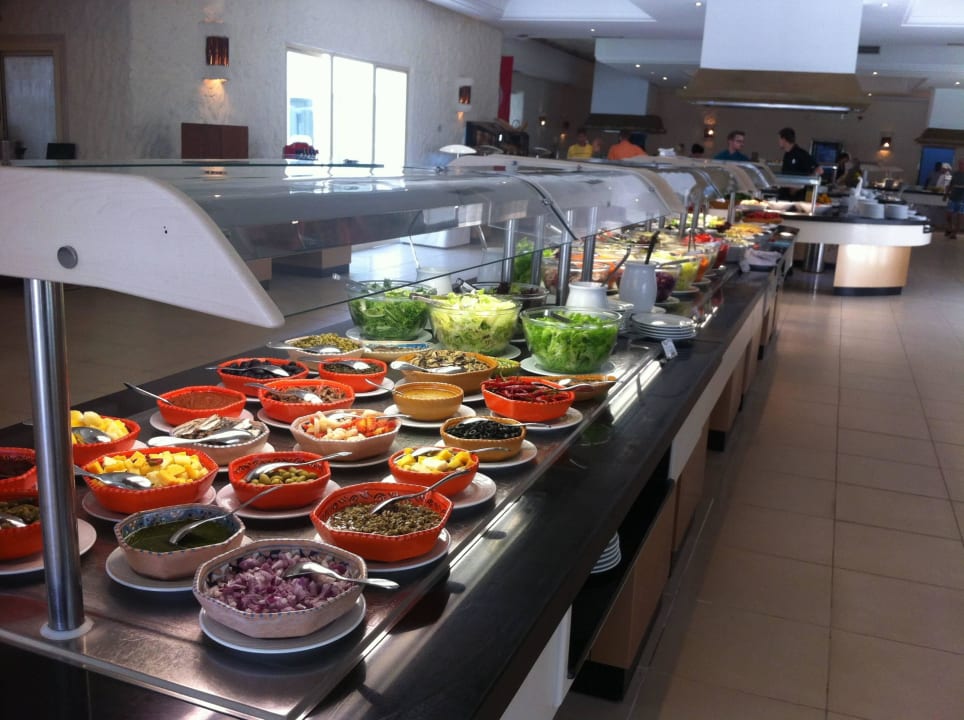 Essen im Überfluss ROBINSON DJERBA BAHIYA