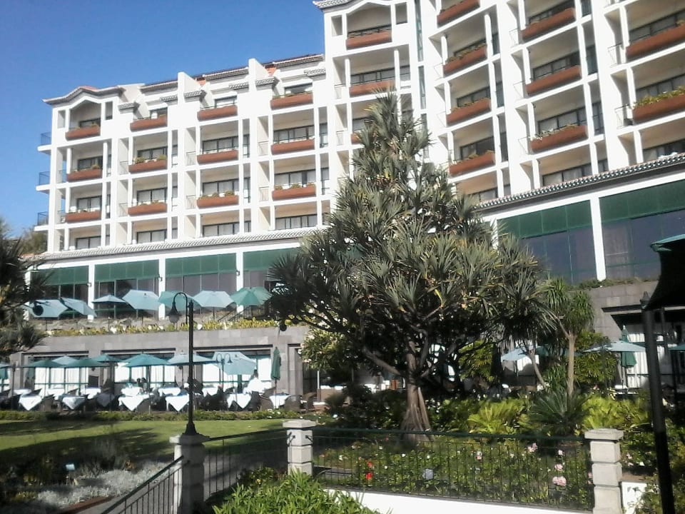 The Cliff Bay Außenansicht vom Garten Hotel The Cliff Bay (PortoBay)