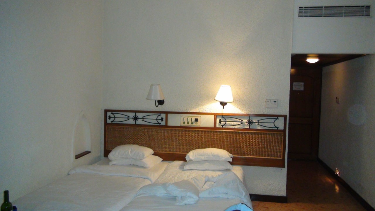 Номер Caravela Beach Resort