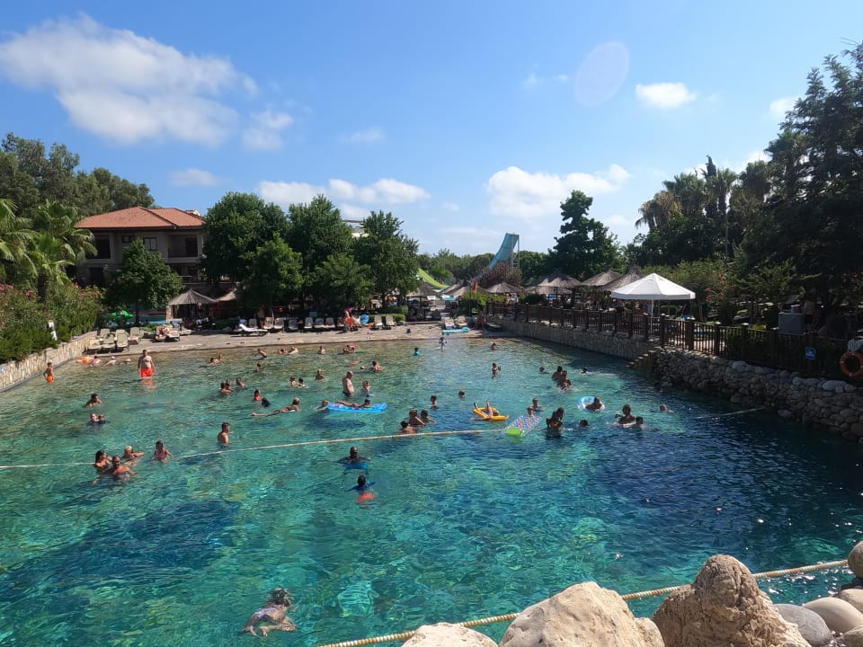 Pool Club Grand Side