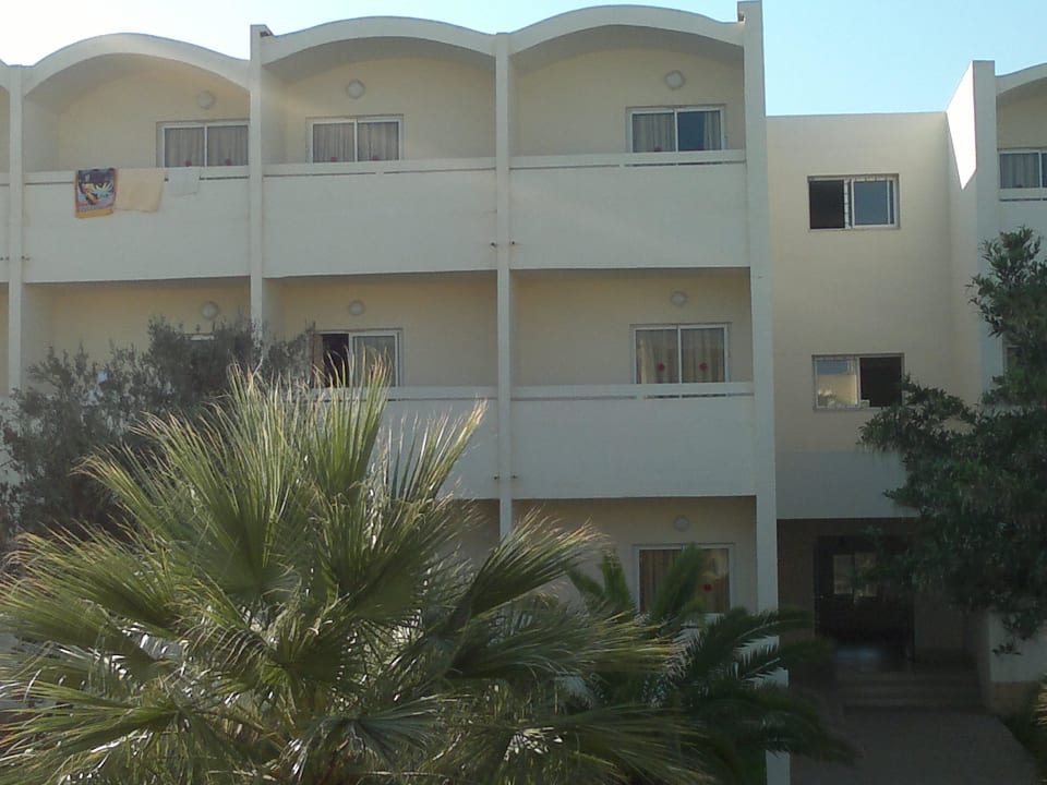 Nebengebäude Omar Khayam Resort & Aquapark